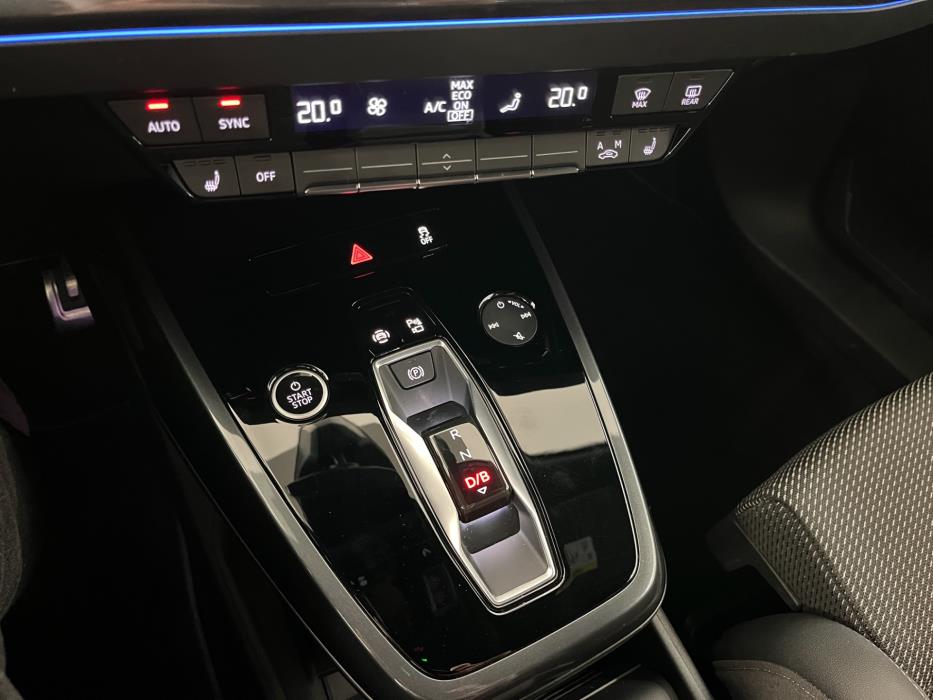 Audi Q4 e-tron 2025