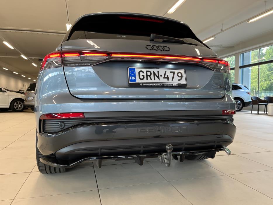 Audi Q4 e-tron 2025