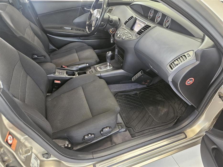 Nissan Primera 2003