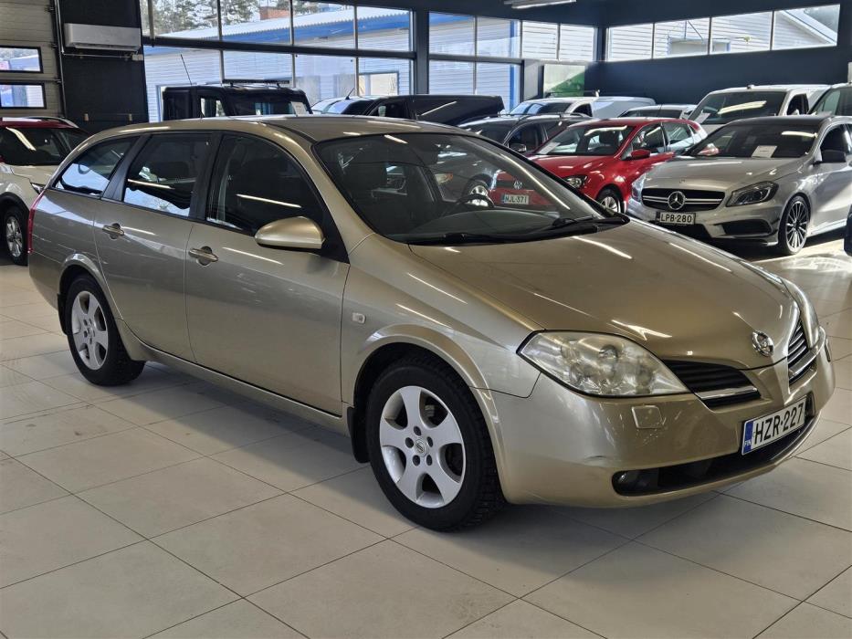 Nissan Primera 2003