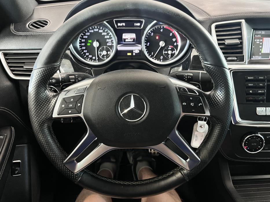 Mercedes-Benz ML 2013