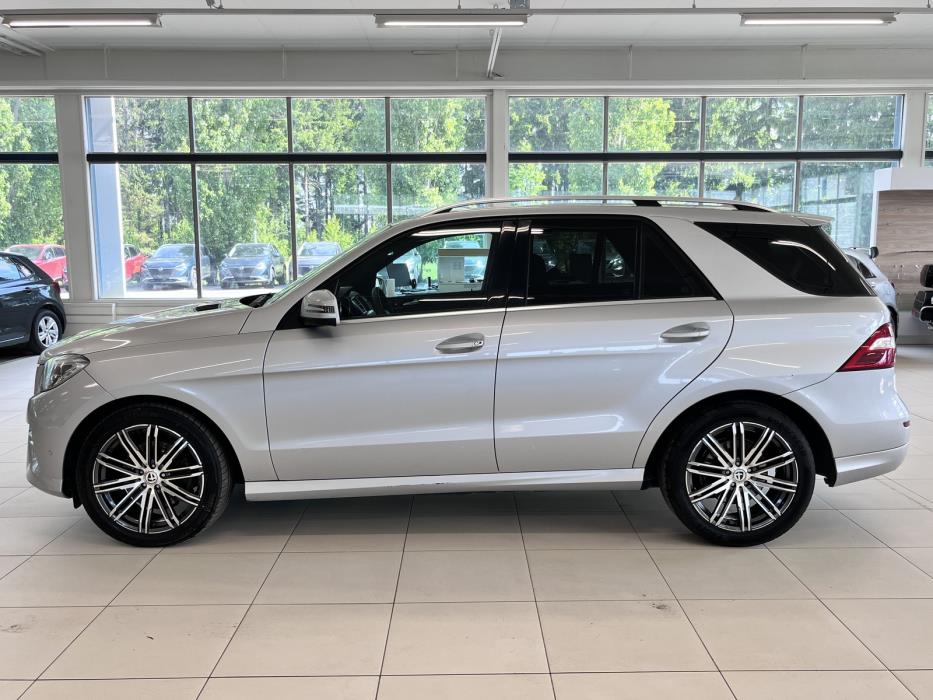 Mercedes-Benz ML 2013