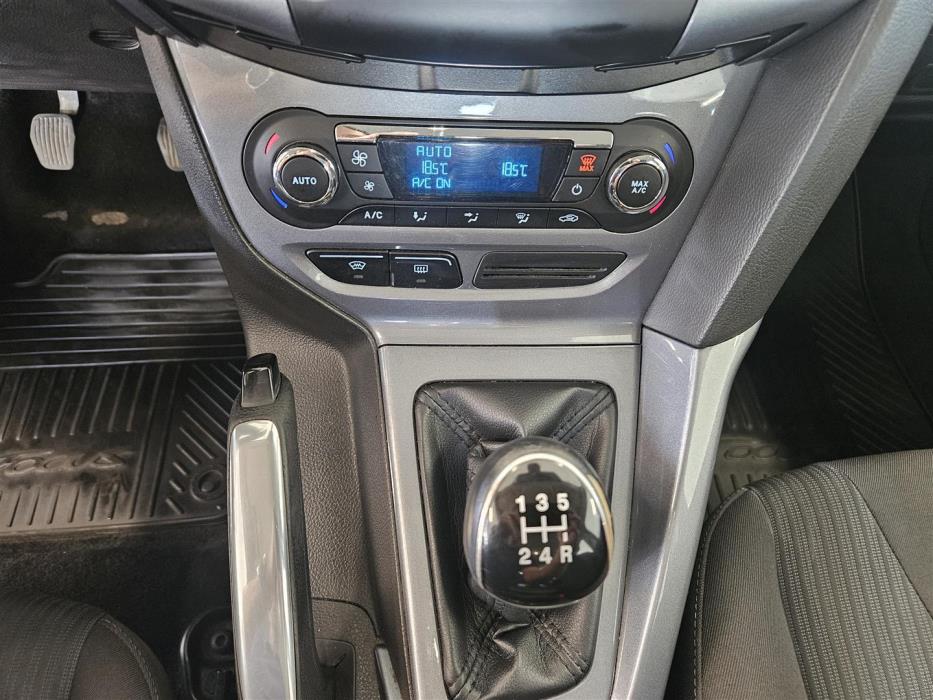Ford Focus 2011