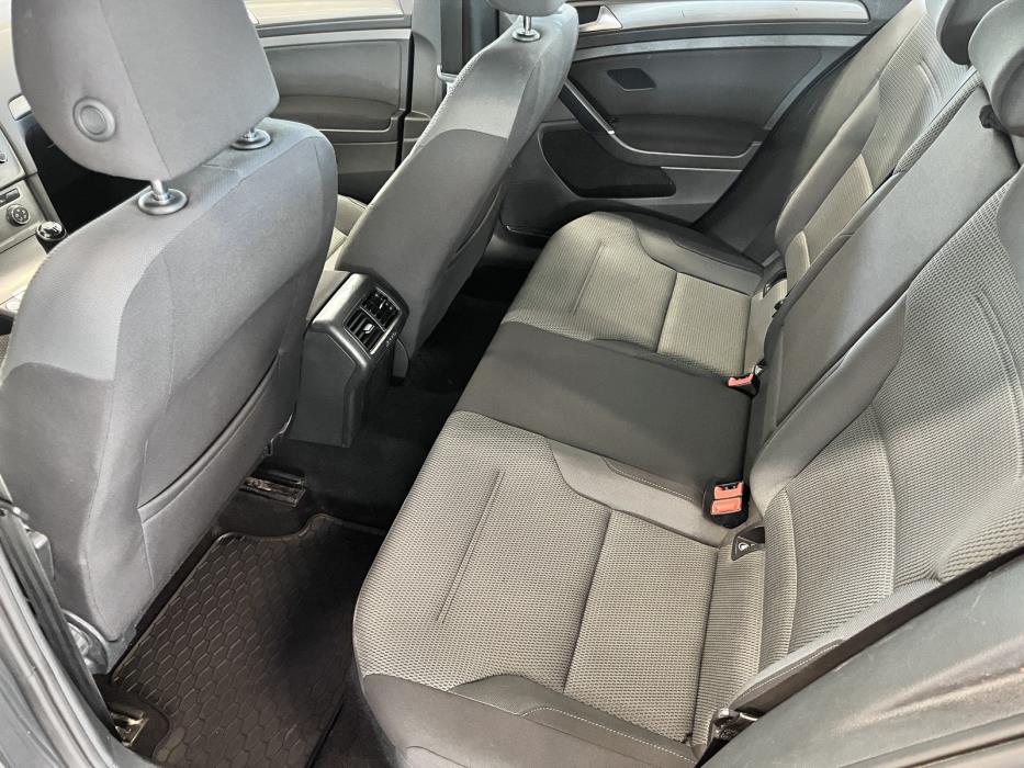 Volkswagen Golf 2013