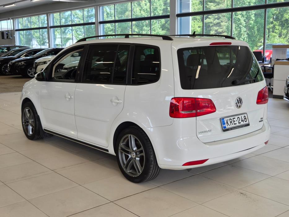 Volkswagen Touran 2012