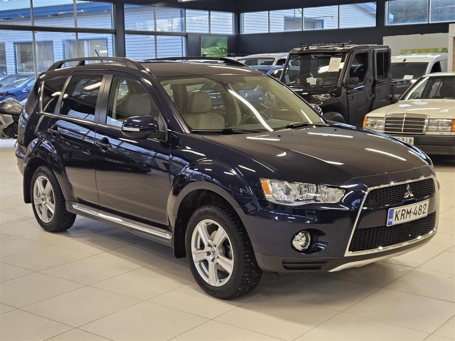 Mitsubishi Outlander 2012