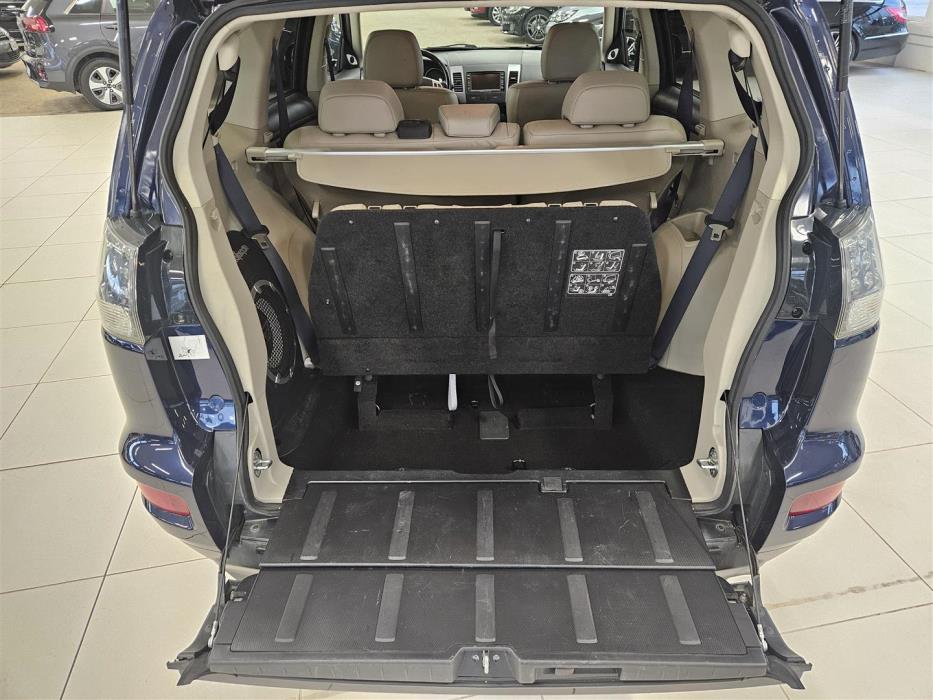 Mitsubishi Outlander 2012