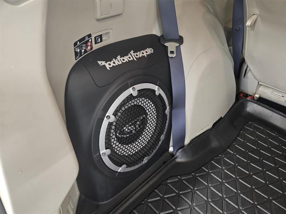 Mitsubishi Outlander 2012