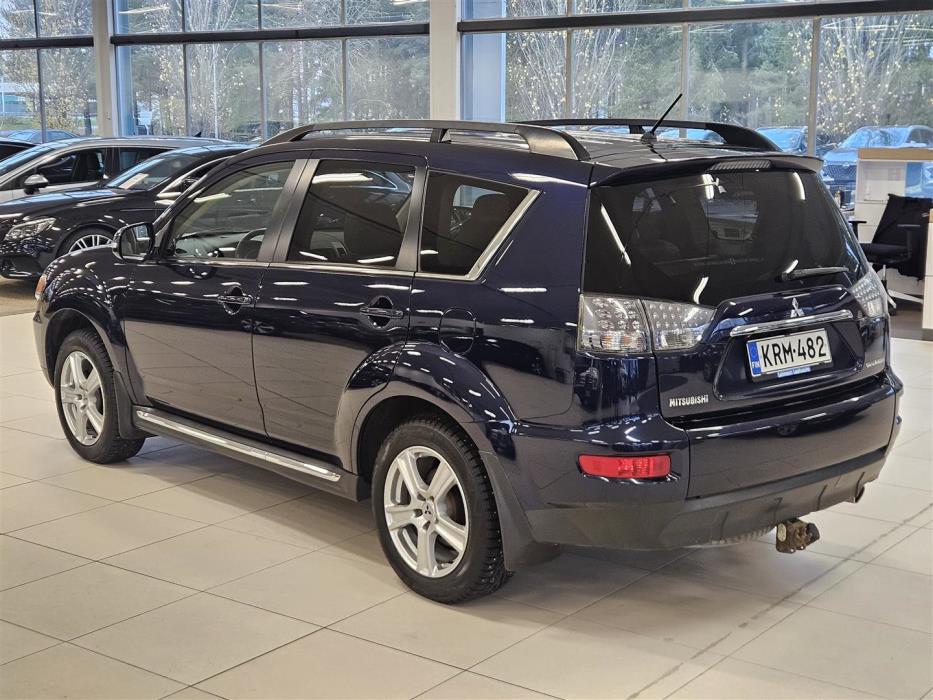 Mitsubishi Outlander 2012