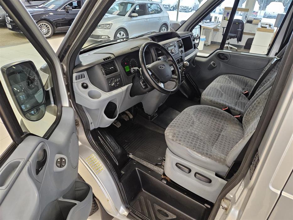 Ford Transit 2012