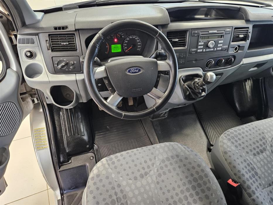 Ford Transit 2012