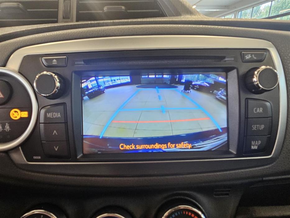 Toyota Yaris 2012