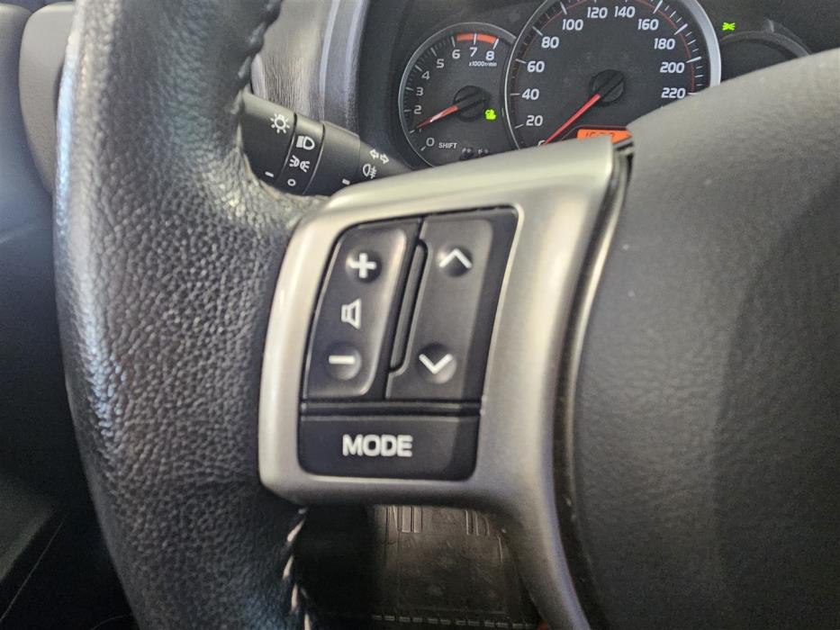 Toyota Yaris 2012