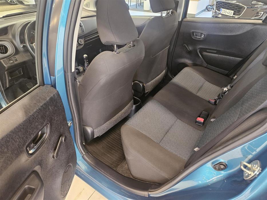 Toyota Yaris 2012