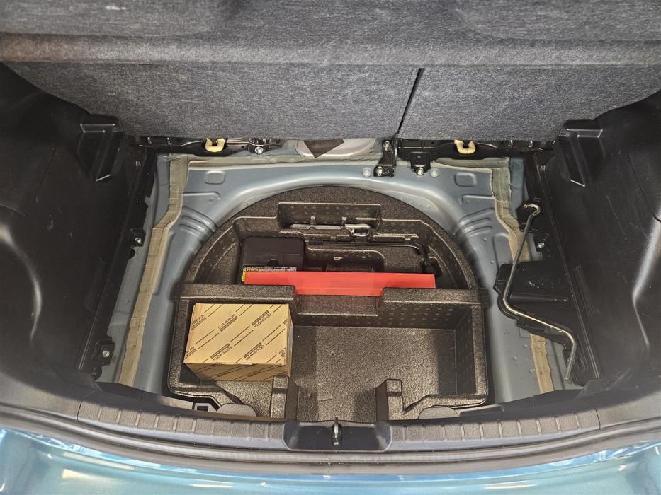 Toyota Yaris 2012