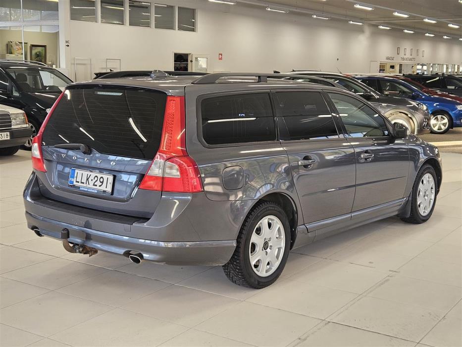 Volvo V70 2010