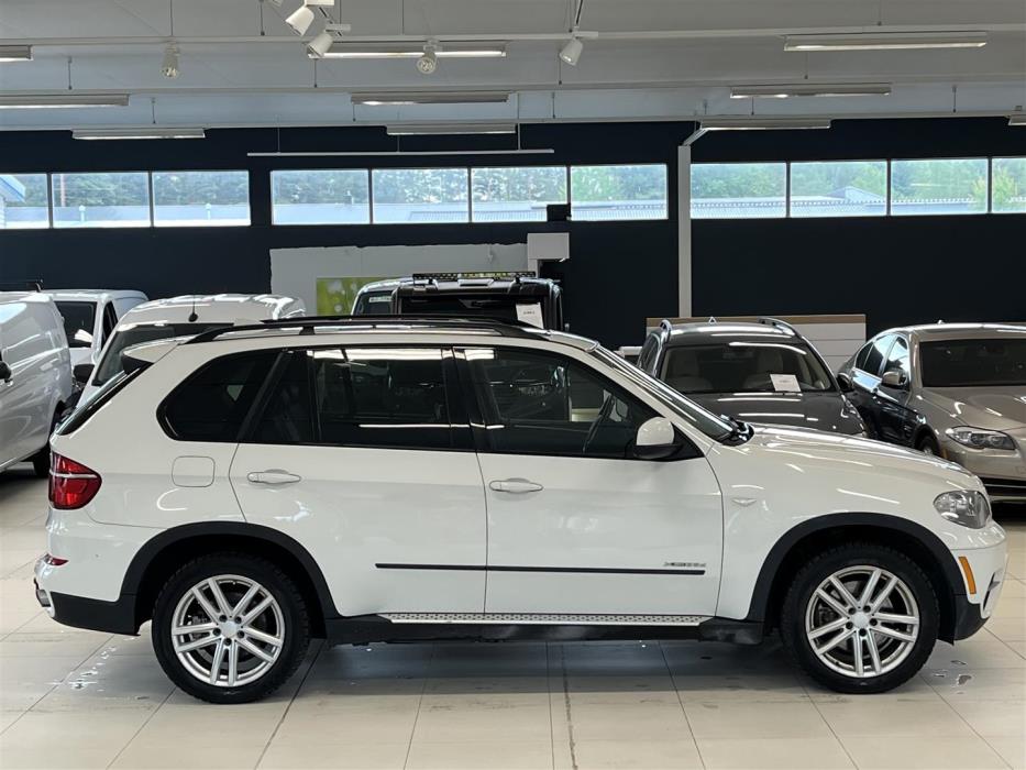 BMW X5 2011
