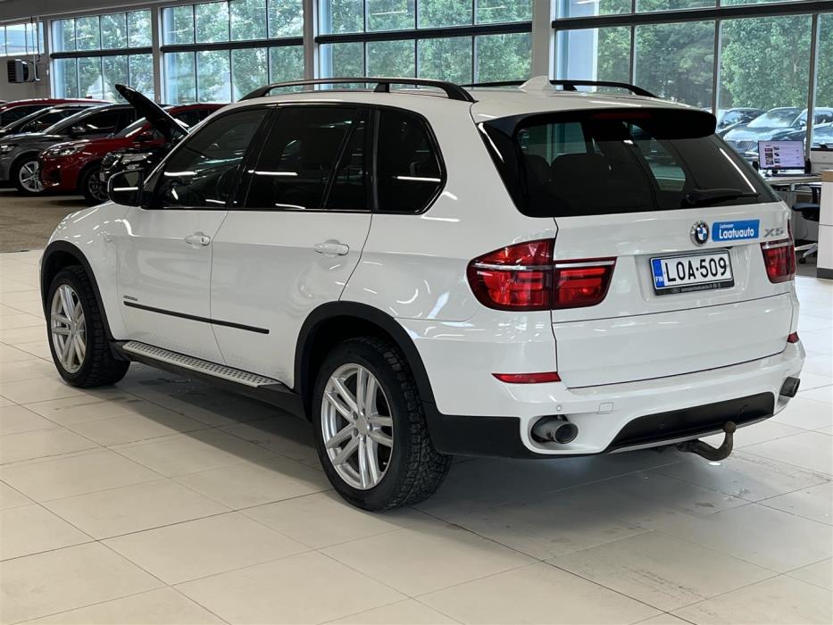 BMW X5 2011