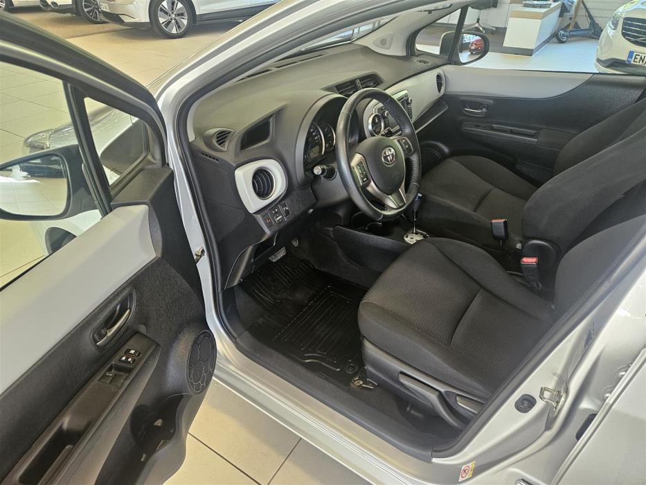 Toyota Yaris 2014