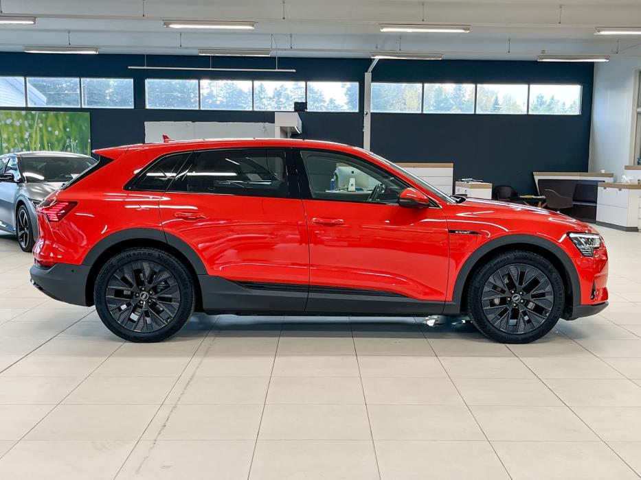 Audi e-tron 2021