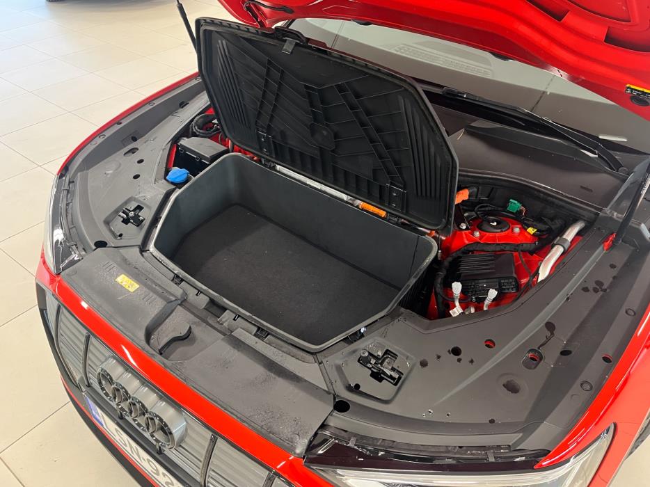 Audi e-tron 2021