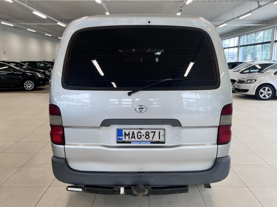 Toyota Hiace 2003