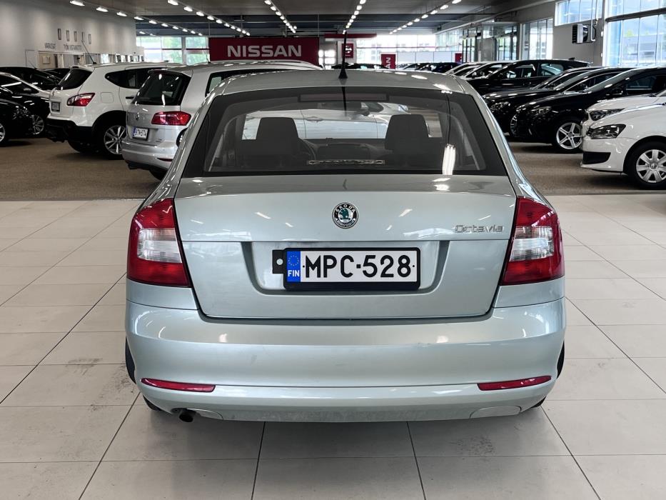 Skoda Octavia 2011