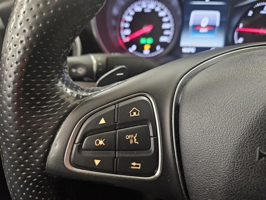 Mercedes-Benz C 2015