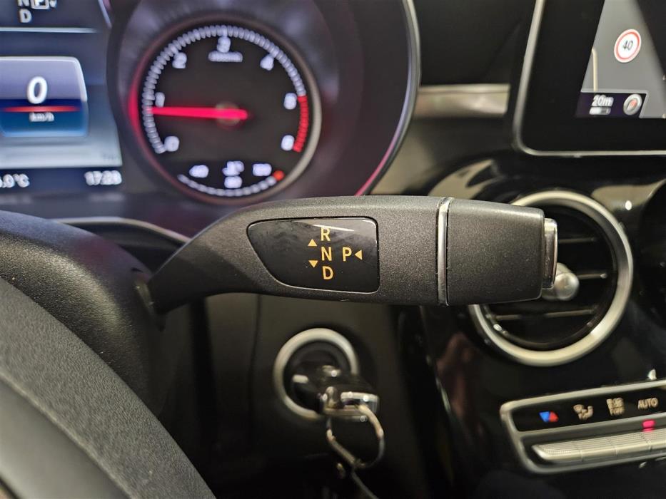 Mercedes-Benz C 2015