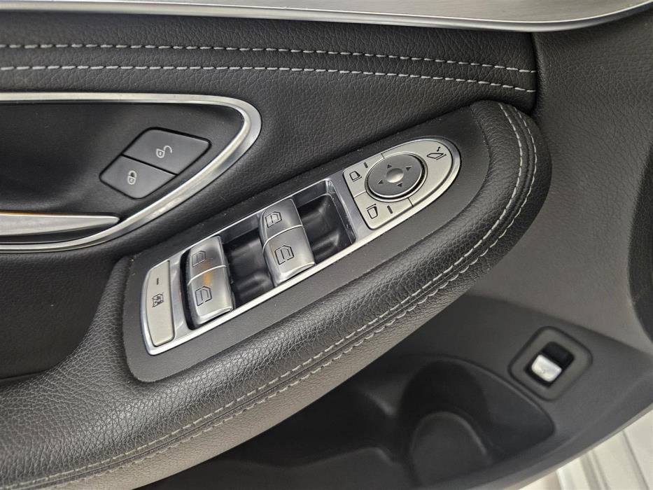 Mercedes-Benz C 2015