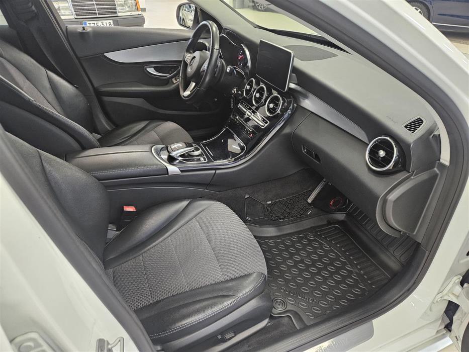 Mercedes-Benz C 2015