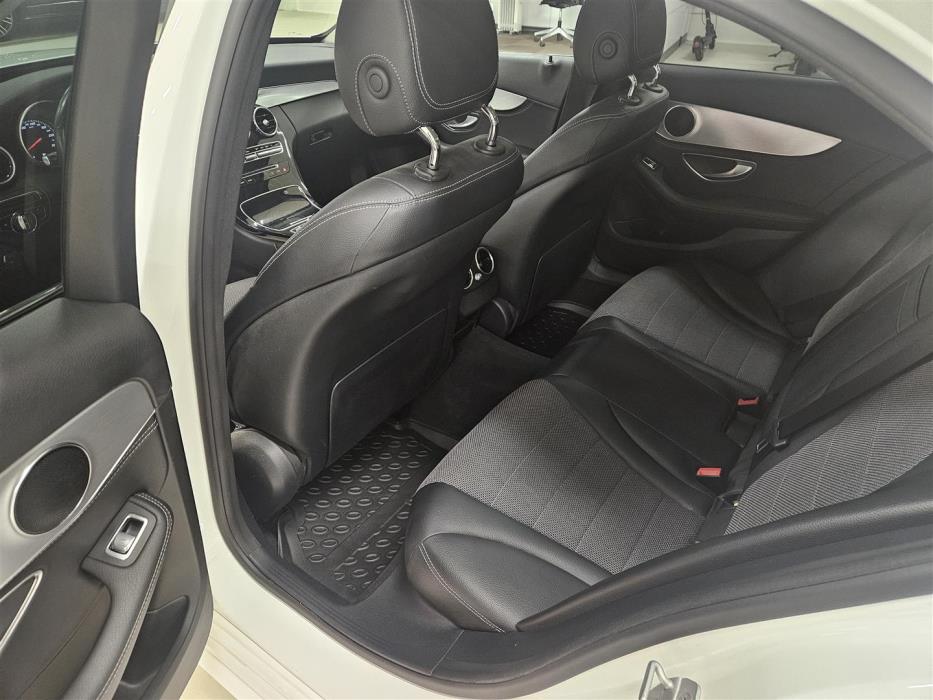 Mercedes-Benz C 2015