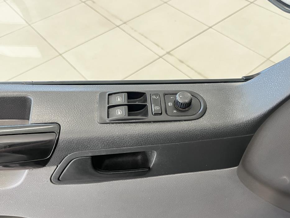 Volkswagen Transporter 2011