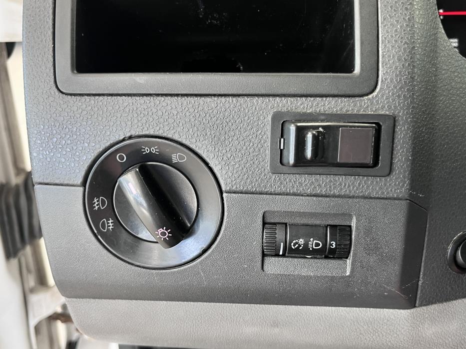 Volkswagen Transporter 2011