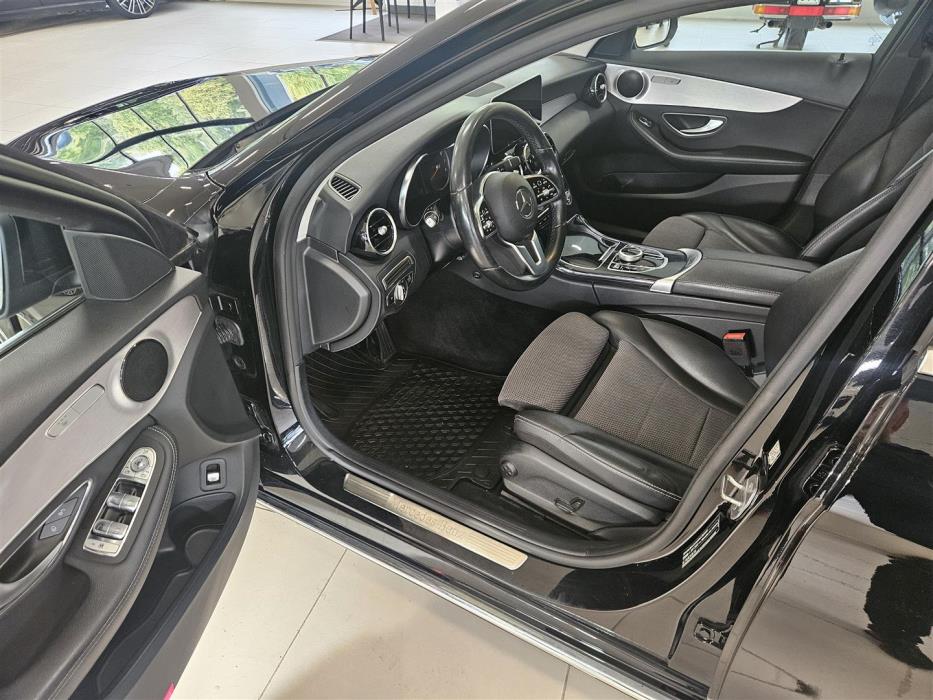Mercedes-Benz C 2020