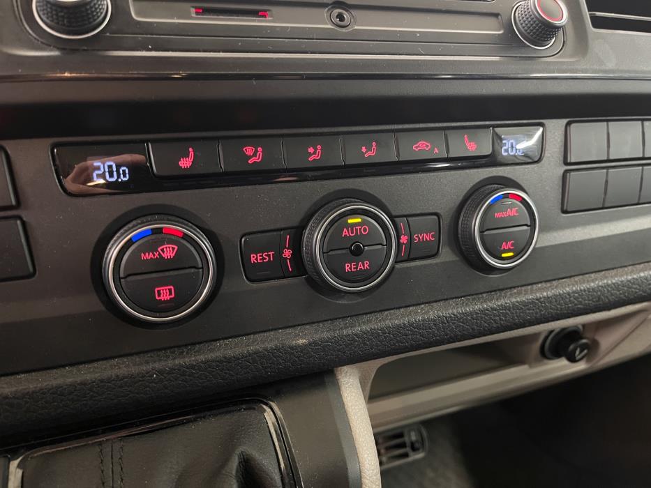 Volkswagen Caravelle 2019