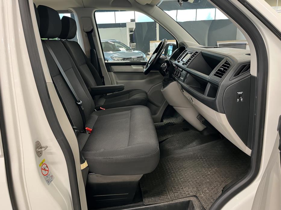 Volkswagen Caravelle 2019