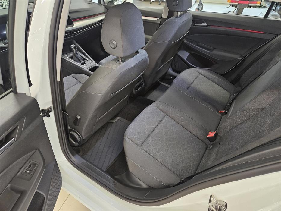 Volkswagen Golf 2022