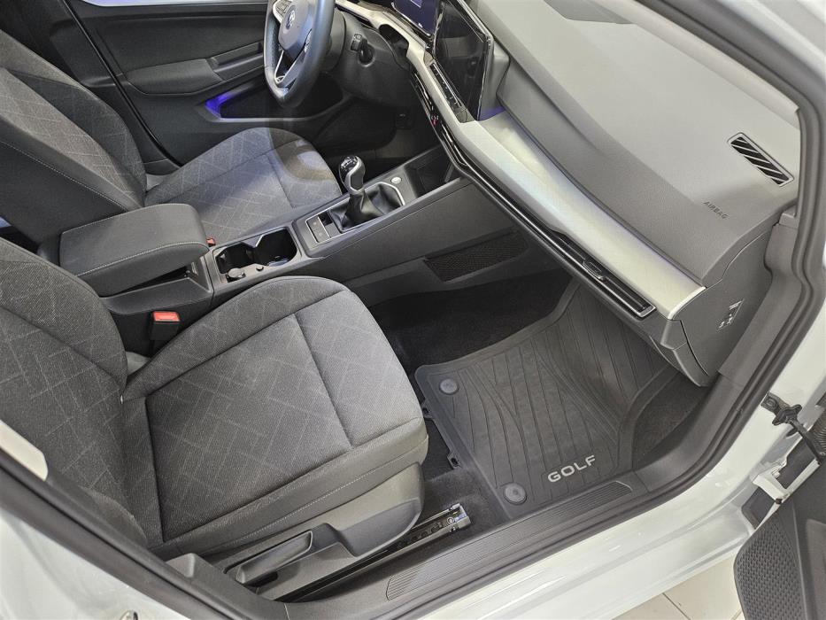 Volkswagen Golf 2022