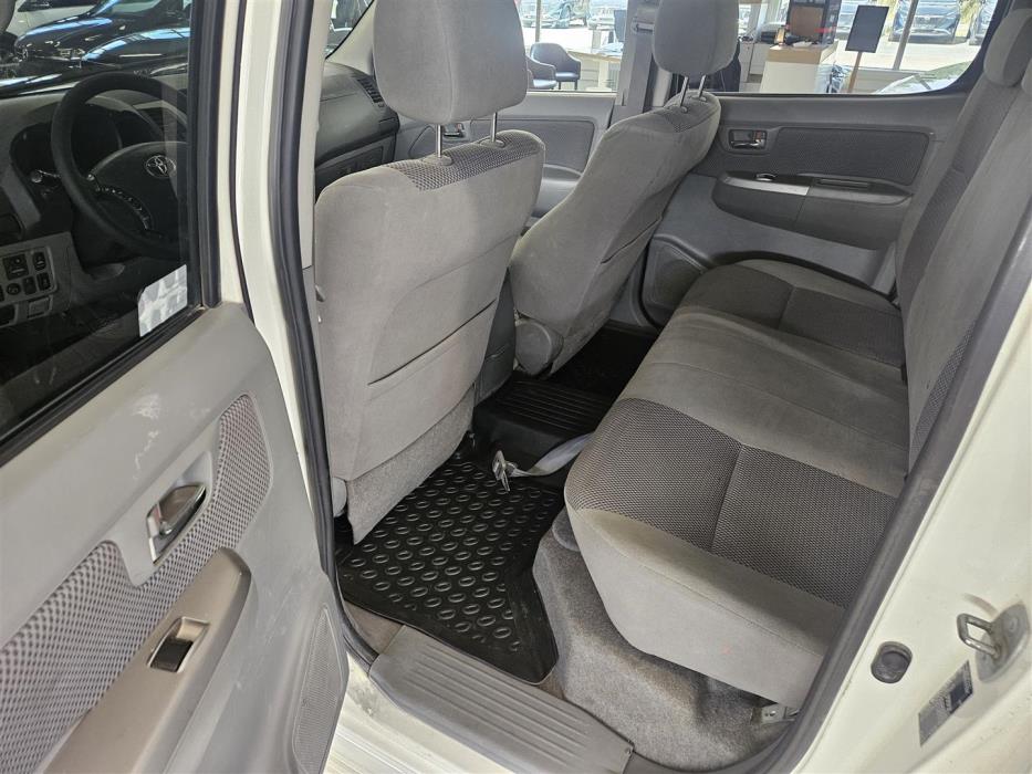 Toyota Hilux 2011