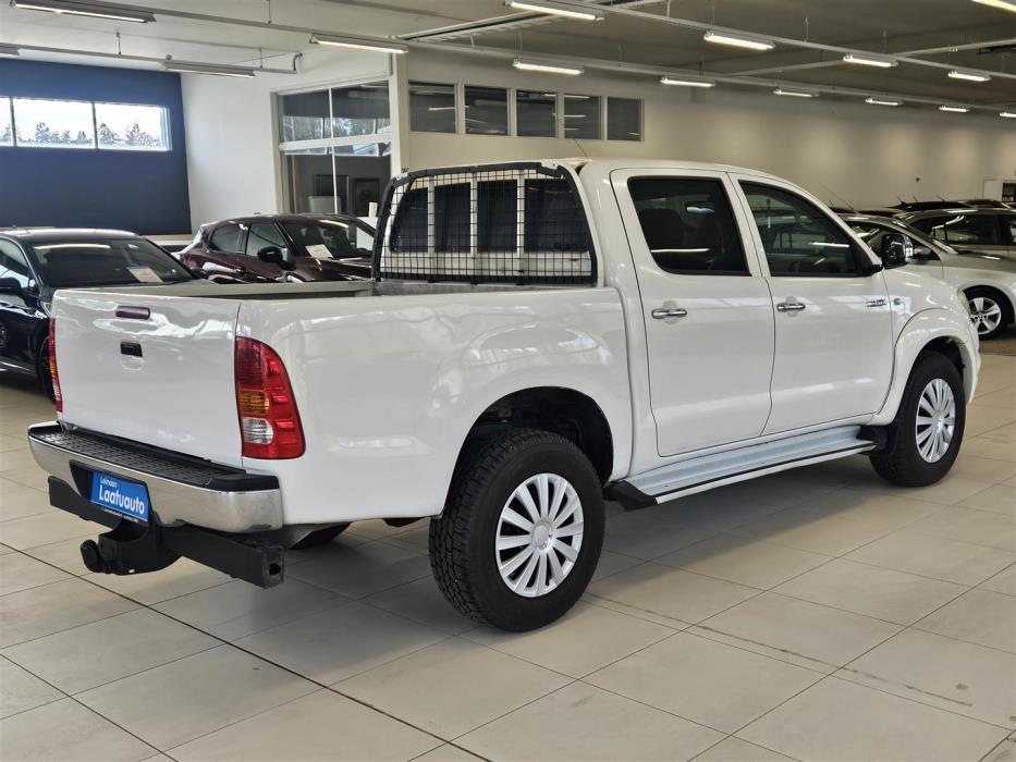 Toyota Hilux 2011