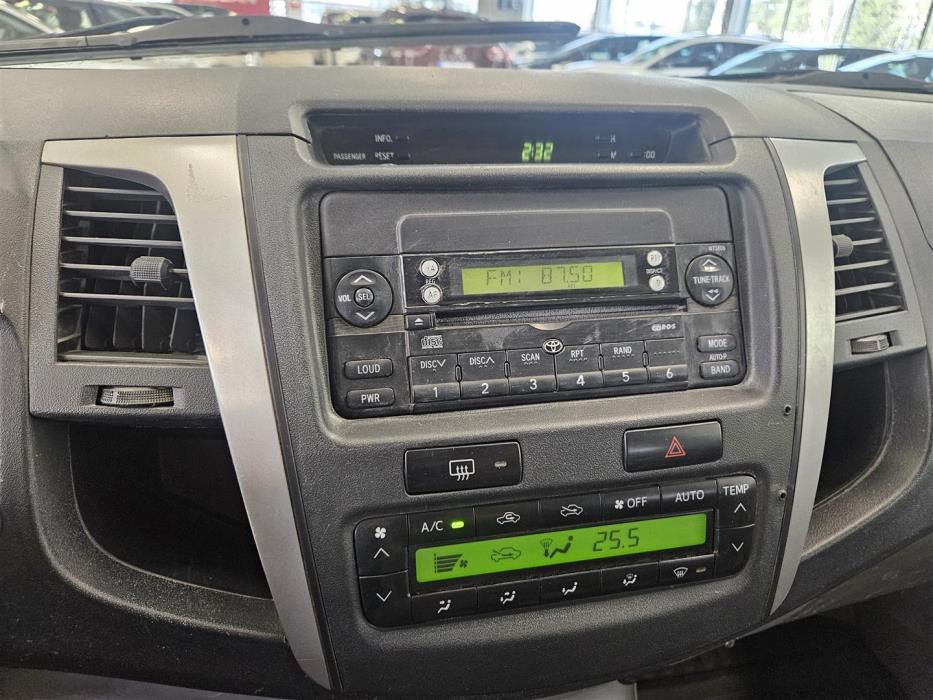 Toyota Hilux 2011