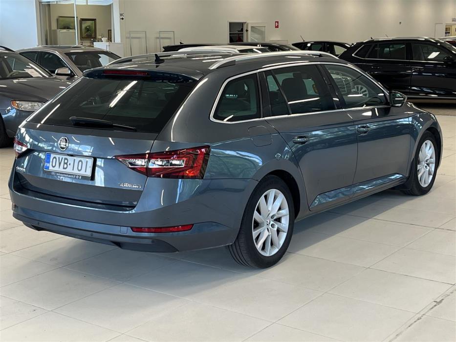 Skoda Superb 2016