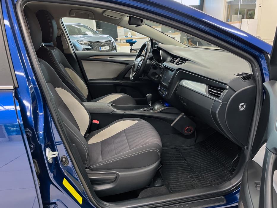 Toyota Avensis 2017
