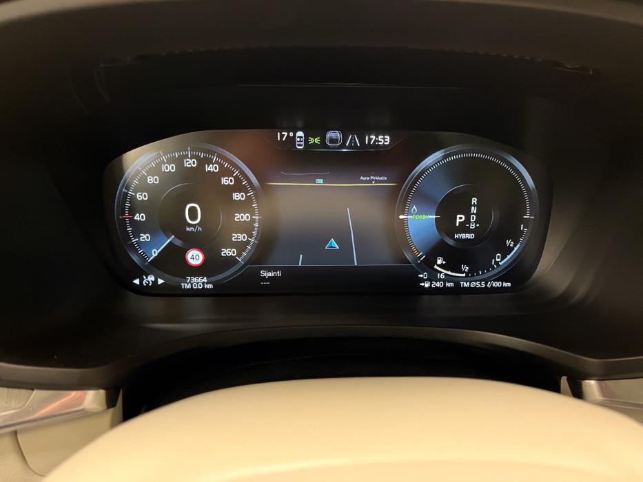 Volvo V60 2022