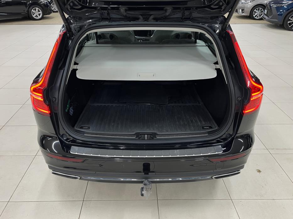 Volvo V60 2022