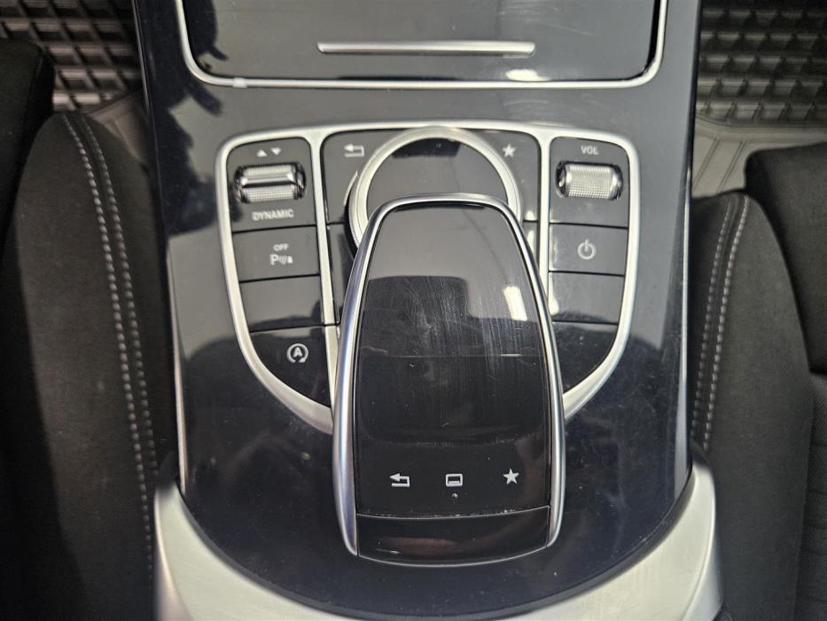 Mercedes-Benz C 2015