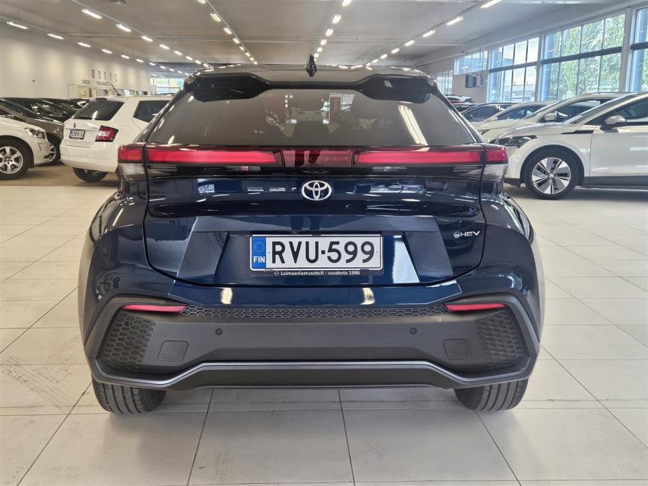Toyota C-HR 2024