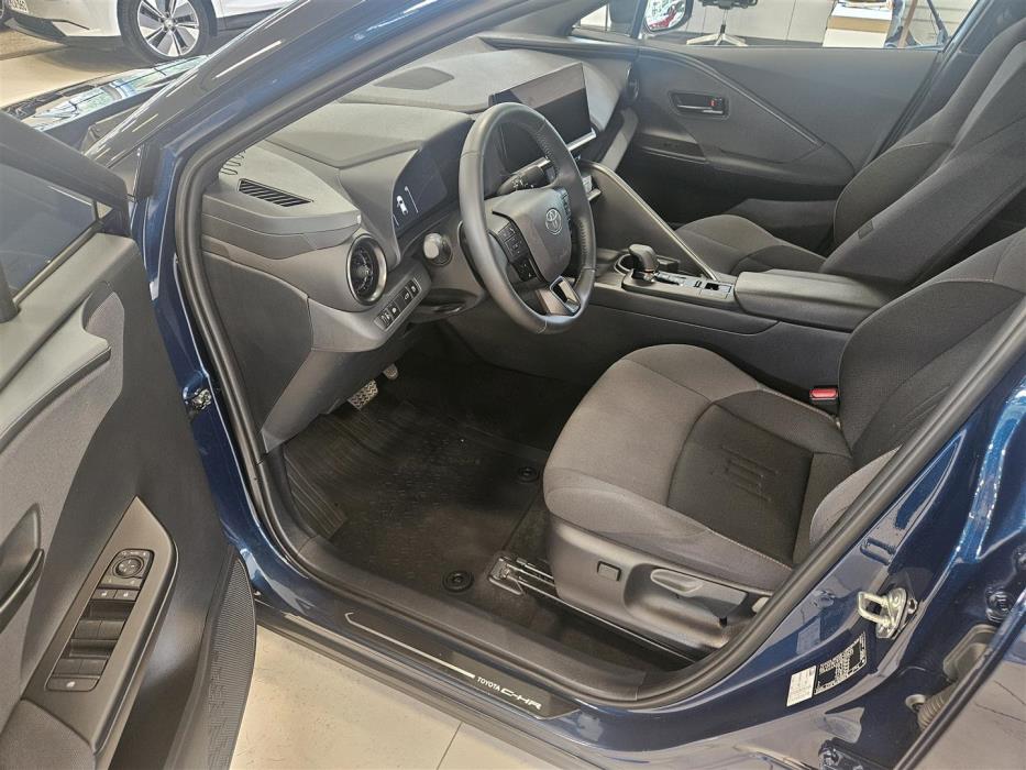 Toyota C-HR 2024