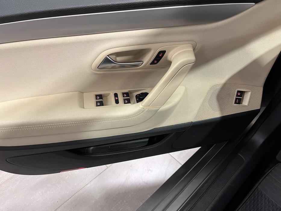 Volkswagen Passat CC 2008